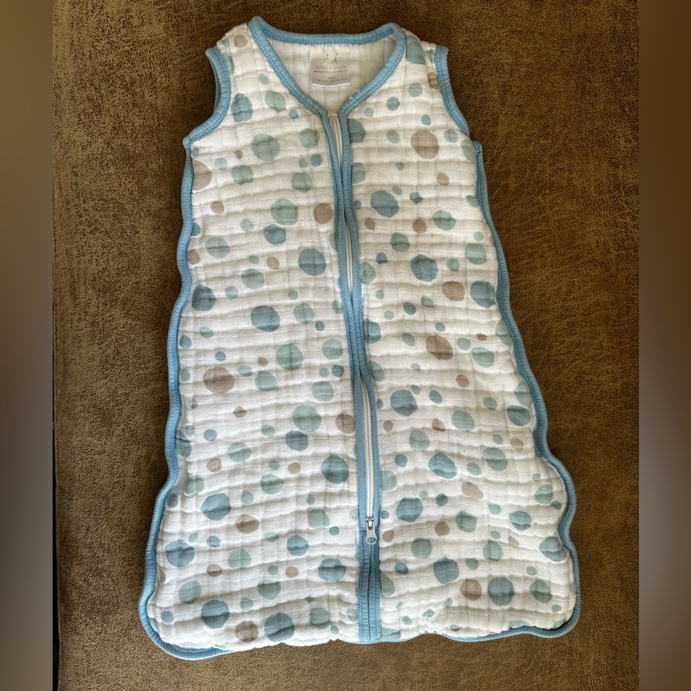 Aiden and Anais muslin Polka Dot Sleeveless Baby Sleep Sack size small 0-6 month
